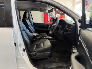 Toyota Fortuner 2.4GD-6 4x4 - Image 8