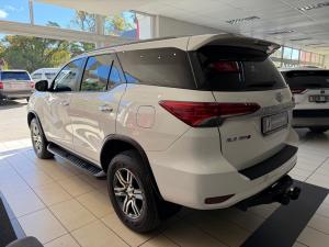 Toyota Fortuner 2.4GD-6 4x4 - Image 12