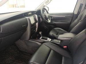 Toyota Fortuner 2.4GD-6 4x4 - Image 7