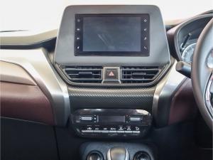 Toyota Starlet Cross 1.5 XS auto - Image 10