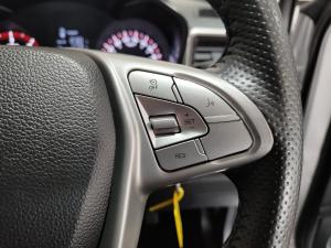 Mahindra XUV300 1.5TD W6 - Image 10