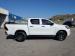 Toyota Hilux 2.4GD-6 double cab 4x4 Raider manual - Thumbnail 3
