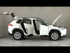 Toyota Corolla Cross 1.8 Hybrid XS - Image 15