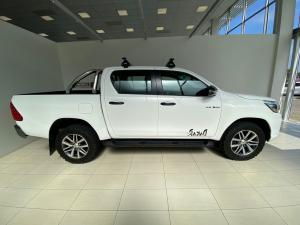 Toyota Hilux 2.8GD-6 double cab 4x4 Raider auto - Image 3