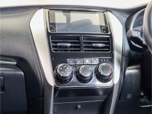 Toyota Yaris 1.5 Xs - Image 10