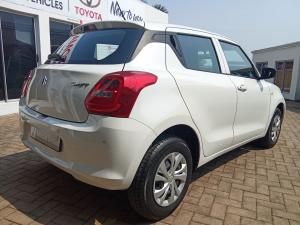 Suzuki Swift 1.2 GA - Image 2