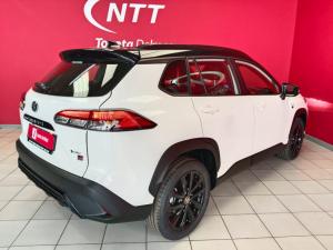 Toyota Corolla Cross 1.8 GR-S Hybrid - Image 2