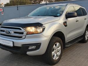 Ford Everest 2.2 TdciXLS automatic - Image 21