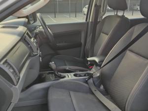 Ford Everest 2.2 TdciXLS automatic - Image 7