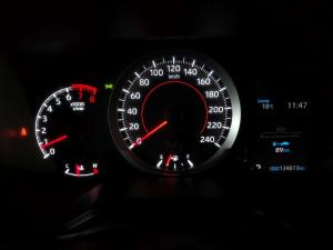 Toyota Corolla Cross 1.8 XI - Image 11