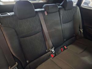 Toyota Corolla Cross 1.8 XI - Image 16