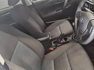 Toyota Corolla Quest 1.8 Plus manual - Image 10