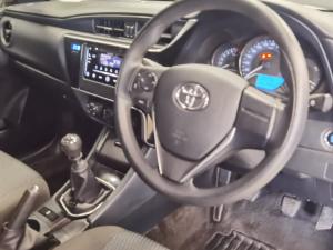 Toyota Corolla Quest 1.8 Plus manual - Image 12