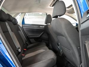 Volkswagen Polo hatch 1.0TSI Life auto - Image 14