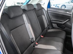 Volkswagen Polo hatch 1.0TSI Life auto - Image 15