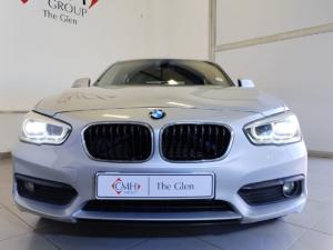 BMW 1 Series 118i 5-door auto - Image 2
