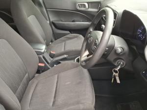 Hyundai Venue 1.0T Motion auto - Image 9