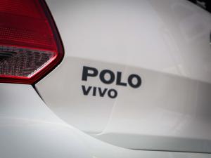 Volkswagen Polo Vivo hatch 1.4 Trendline - Image 15