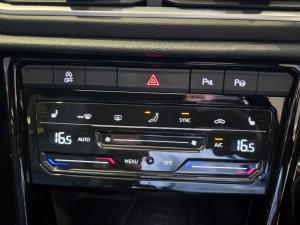 Volkswagen T-Roc 2.0TSI 4Motion R-Line - Image 13