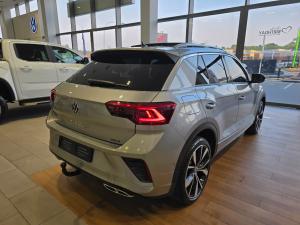 Volkswagen T-Roc 2.0TSI 4Motion R-Line - Image 2