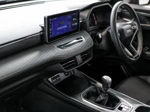 Haval Jolion 1.5T Luxury manual - Image 13