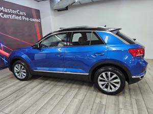 Volkswagen T-Roc 2.0TSI 140kW 4Motion Design - Image 15