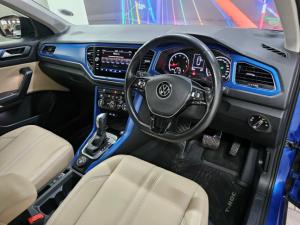 Volkswagen T-Roc 2.0TSI 140kW 4Motion Design - Image 5