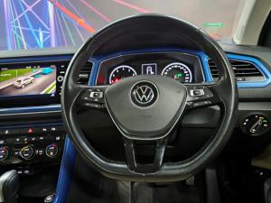 Volkswagen T-Roc 2.0TSI 140kW 4Motion Design - Image 6
