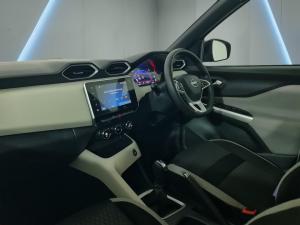 Nissan Magnite 1.0 Acenta auto - Image 12