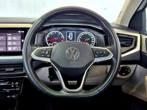 Volkswagen Polo sedan 1.0TSI Life - Image 12