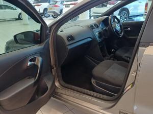 Volkswagen Polo Vivo hatch 1.4 Comfortline - Image 7