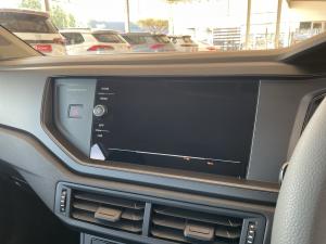 Volkswagen Polo hatch 1.0TSI - Image 14