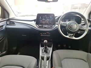 Toyota Starlet 1.5 XR manual - Image 8