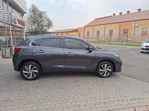 Toyota Starlet 1.5 XR manual - Image 4