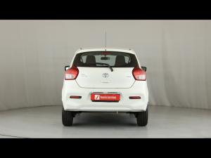 Toyota Vitz 1.0 XR manual - Image 5