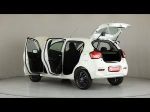 Toyota Vitz 1.0 XR manual - Image 10