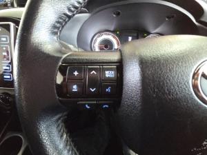 Toyota Hilux 2.8GD-6 Xtra cab 4x4 Legend 50 auto - Image 9