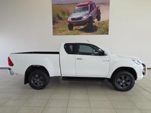 Toyota Hilux 2.8GD-6 Xtra cab 4x4 Legend 50 auto - Image 3