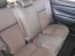 Toyota Corolla 1.6 Prestige auto - Image 19