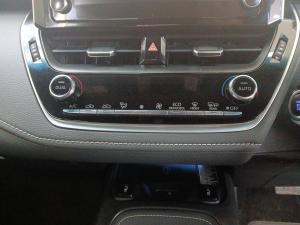 Toyota Corolla hatch 1.2T XR - Image 12