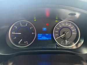 Toyota Hilux 2.4GD-6 SRX auto - Image 11