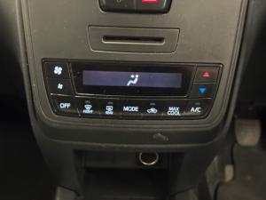 Toyota Avanza 1.3 SX - Image 11