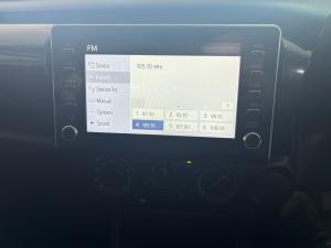 Toyota Hilux 2.4GD-6 Xtra cab Raider manual - Image 13