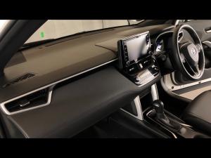 Toyota Corolla Cross 1.8 Hybrid XS - Image 7