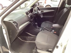 Suzuki Vitara Brezza 1.5 GLX auto - Image 7