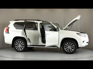 Toyota Land Cruiser Prado 2.8GD VX-L - Image 15