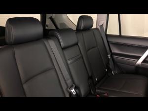 Toyota Land Cruiser Prado 2.8GD VX-L - Image 20
