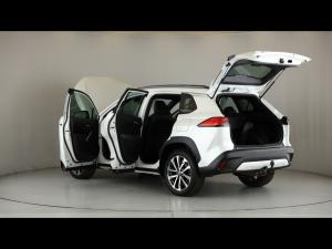 Toyota Corolla Cross 1.8 Hybrid XR - Image 10