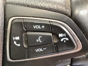 Ford Focus sedan 1.0T Ambiente - Image 10