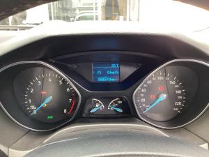 Ford Focus sedan 1.0T Ambiente - Image 11